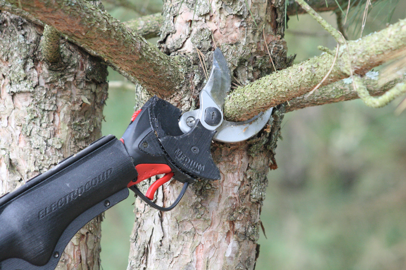 INFACO carbon fiber extension pole for F3015 pruning shear