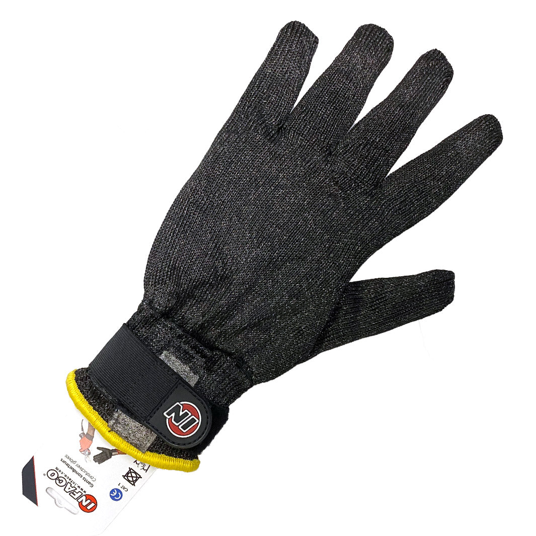 Conductivity safety glove for pruning shear